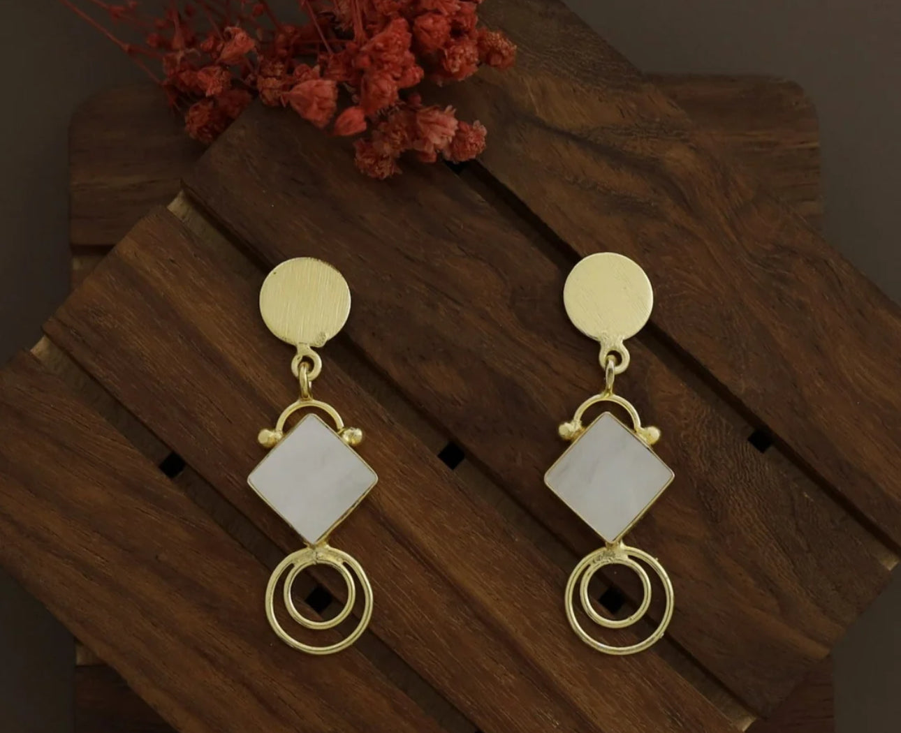 Long mother of pearl earrings