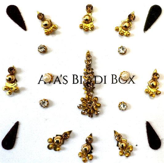 Gold bindis