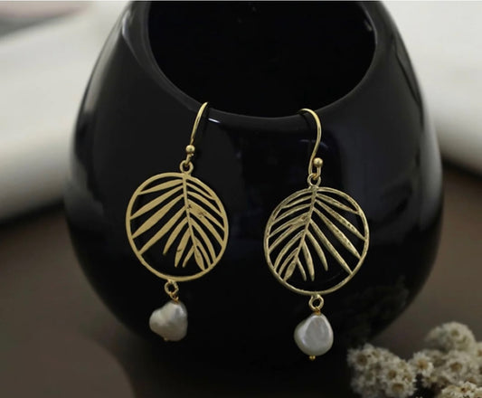 Golden leaf earrings